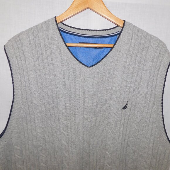 Nautica Mens XL Gray Blue Cable Knit V neck  Sweater Vest - Picture 2 of 9